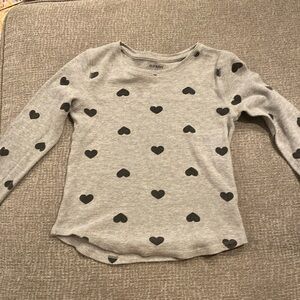OLD NAVY heart long selves shirt